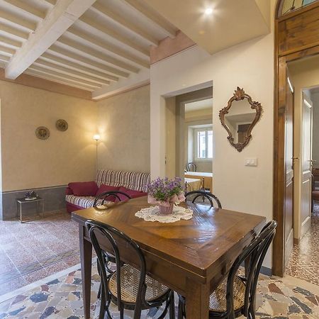 I Bei Ricordi - Historic Centre Apartment 6 Arezzo Ngoại thất bức ảnh