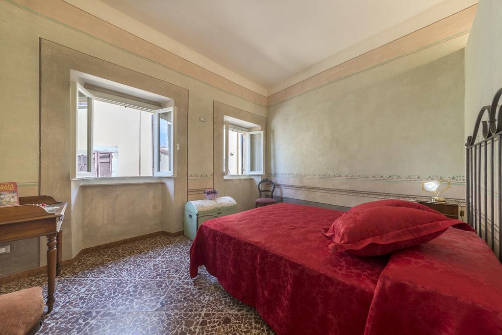 I Bei Ricordi - Historic Centre Apartment 6 Arezzo Ngoại thất bức ảnh