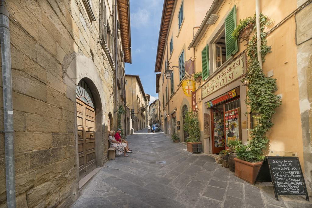 I Bei Ricordi - Historic Centre Apartment 6 Arezzo Ngoại thất bức ảnh